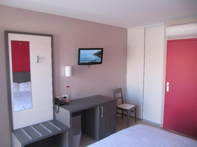 Hotel Cantal Cottages Saint-Georges  エクステリア 写真