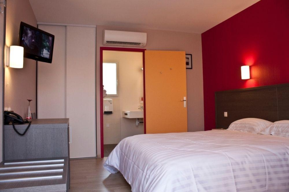 Hotel Cantal Cottages Saint-Georges  エクステリア 写真