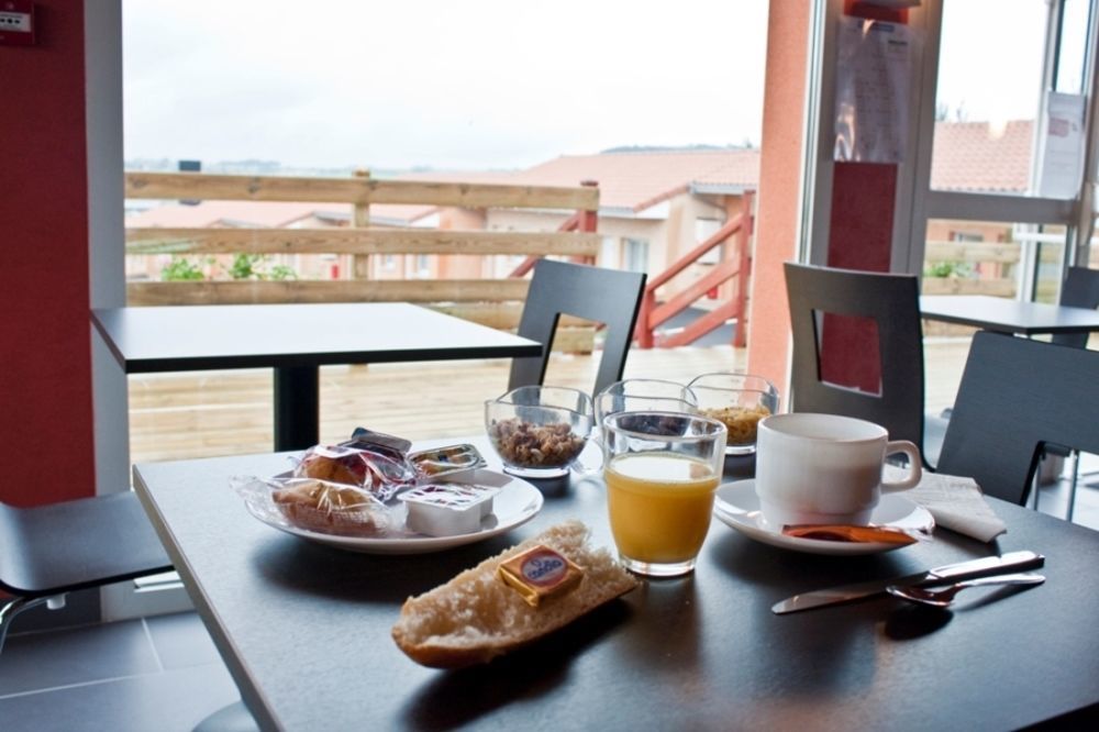 Hotel Cantal Cottages Saint-Georges  エクステリア 写真